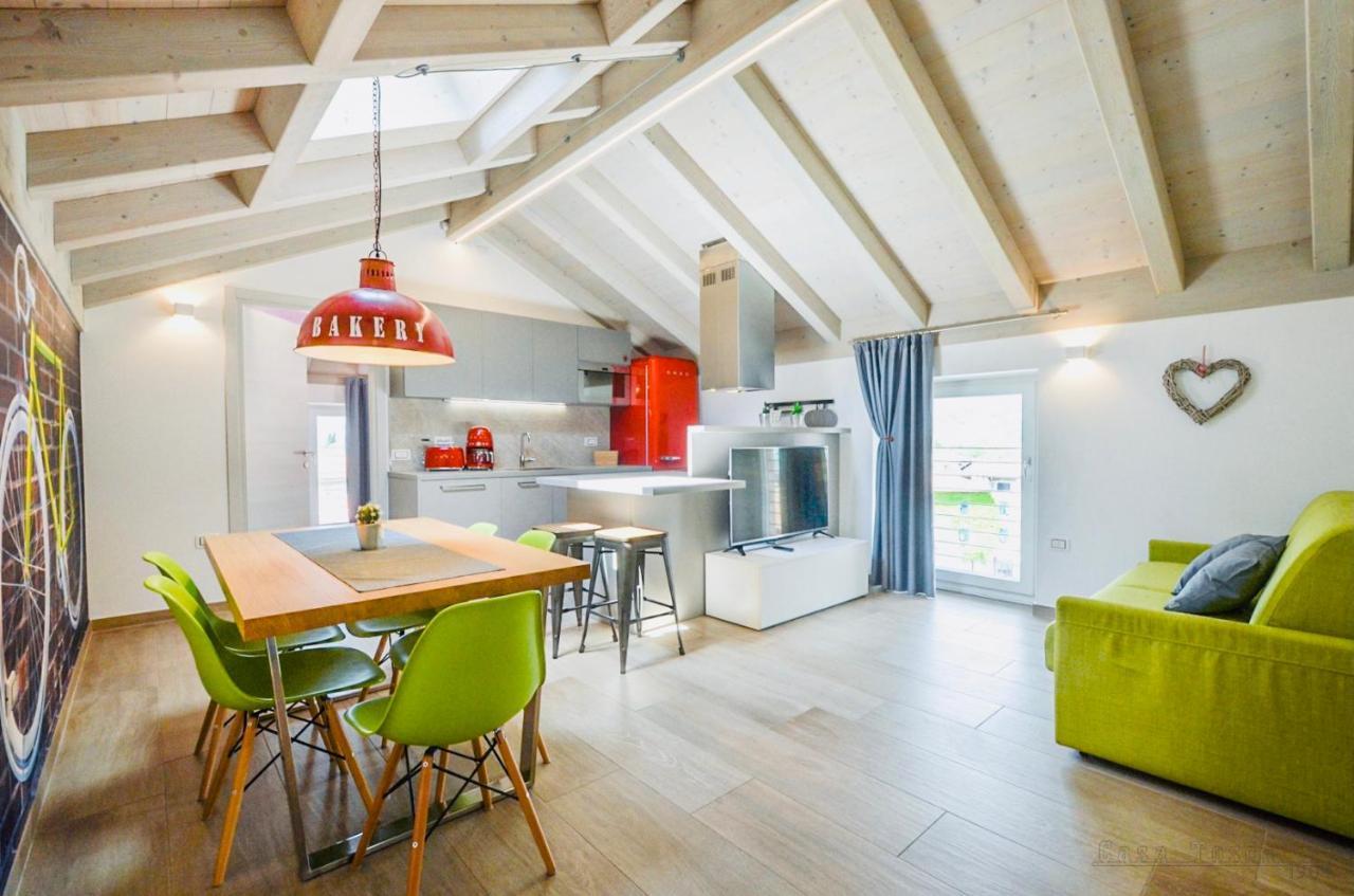 Casa Tosca - Holiday Home Torbole Sul Garda Ngoại thất bức ảnh