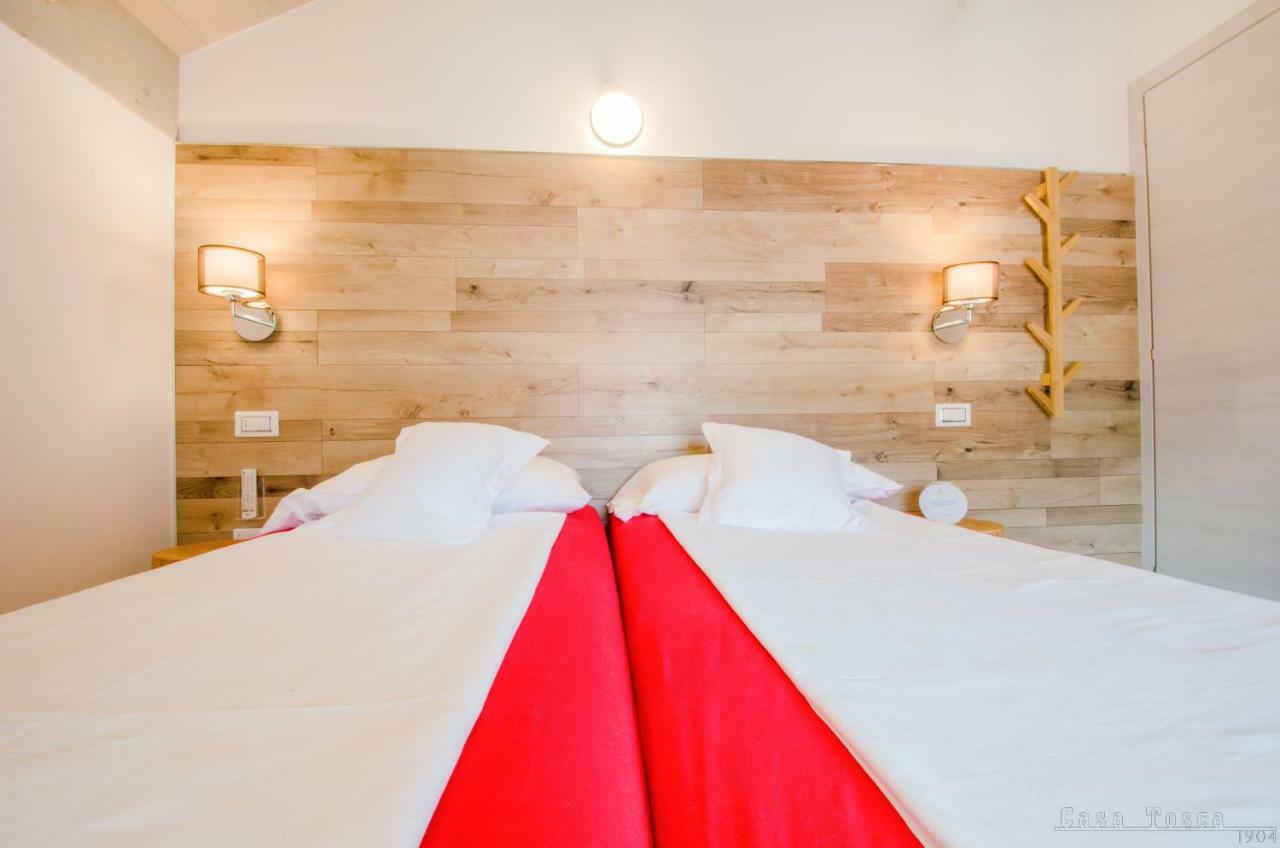 Casa Tosca - Holiday Home Torbole Sul Garda Ngoại thất bức ảnh